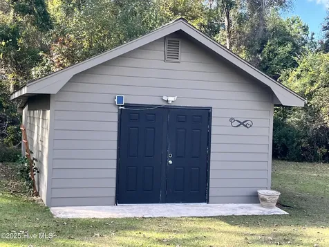 842 Love Mill Road Whiteville NC 28472