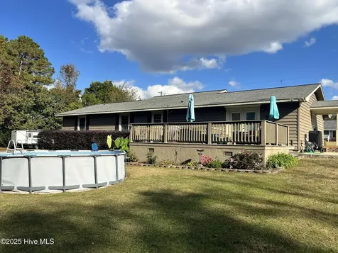842 Love Mill Road Whiteville NC 28472