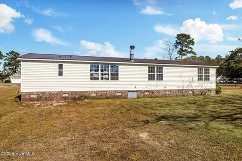 758 Wetherington Landing Road Stella NC 28582