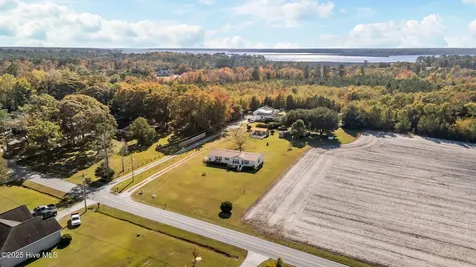 758 Wetherington Landing Road Stella NC 28582