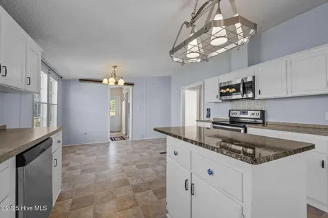 758 Wetherington Landing Road Stella NC 28582