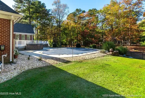 951 White Horse Drive Greenville NC 27834