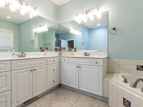 129 Sunset Drive Cedar Point NC 28584