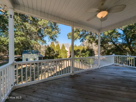 129 Sunset Drive Cedar Point NC 28584