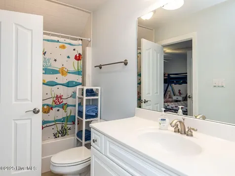 129 Sunset Drive Cedar Point NC 28584