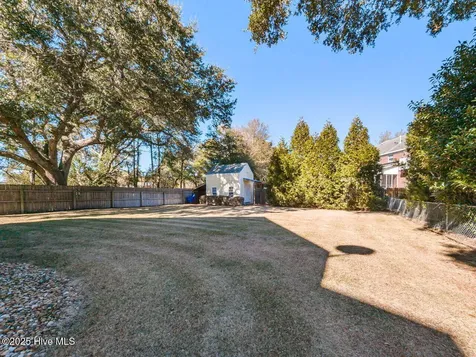 129 Sunset Drive Cedar Point NC 28584