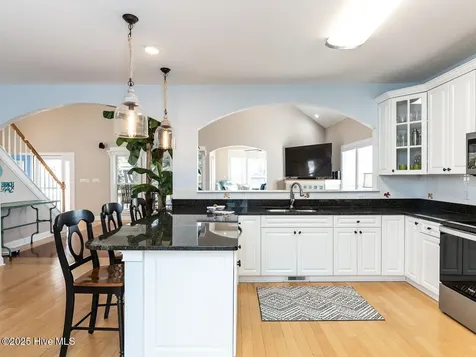 129 Sunset Drive Cedar Point NC 28584