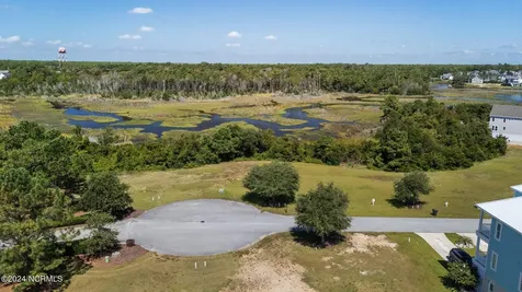 110 Marshland Circle Newport NC 28570