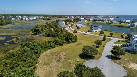 110 Marshland Circle Newport NC 28570