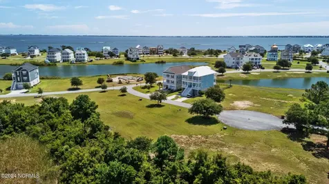 110 Marshland Circle Newport NC 28570