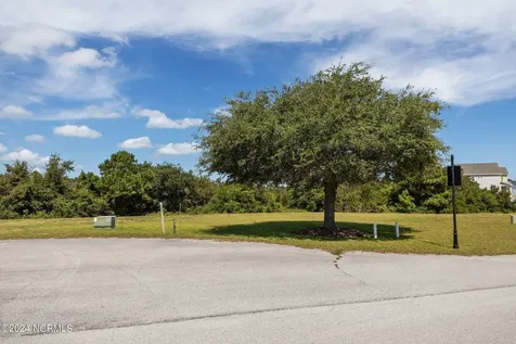 110 Marshland Circle Newport NC 28570