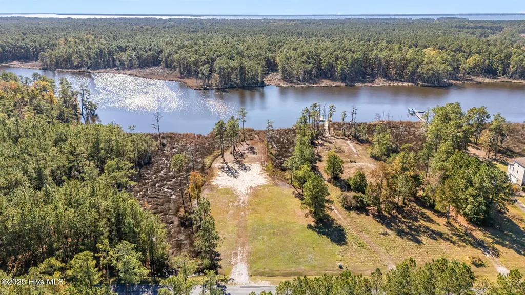 Lot 20 Bailey Pointe Drive Belhaven NC 27810