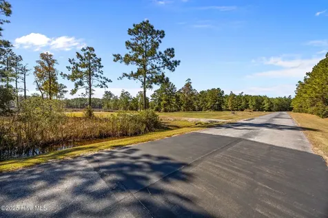 Lot 20 Bailey Pointe Drive Belhaven NC 27810