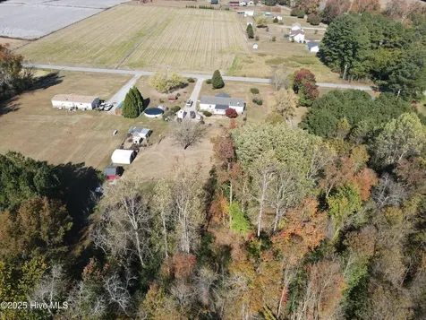 397 Spivey Road Hobbsville NC 27946