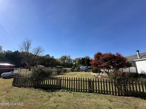 397 Spivey Road Hobbsville NC 27946