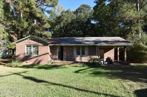 211 E Modlin Road Ahoskie NC 27910