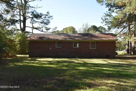 211 E Modlin Road Ahoskie NC 27910