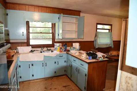 211 E Modlin Road Ahoskie NC 27910