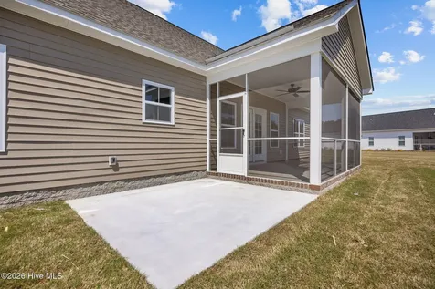 3209 Honeysuckle Drive Winterville NC 28590