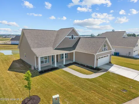 3209 Honeysuckle Drive Winterville NC 28590