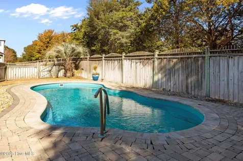 106 Key West Lane Newport NC 28570