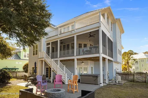 106 Key West Lane Newport NC 28570