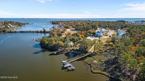 106 Key West Lane Newport NC 28570