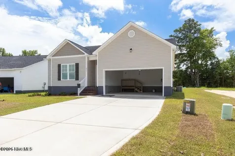 314 E Theriault Court Jacksonville NC 28540