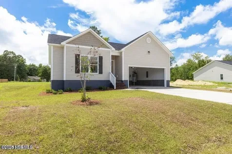314 E Theriault Court Jacksonville NC 28540