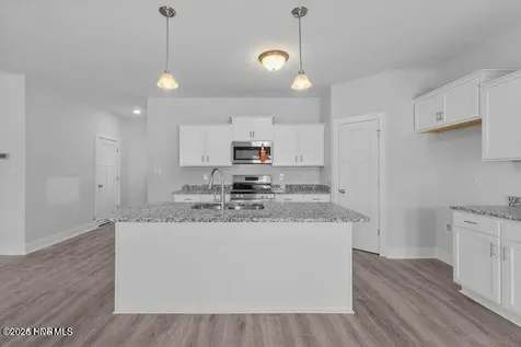 318 E Theriault Court Jacksonville NC 28540