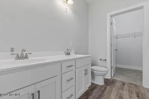 318 E Theriault Court Jacksonville NC 28540