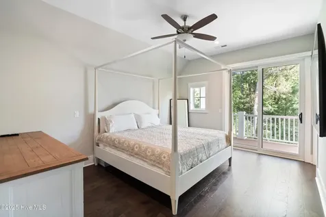 1933 Loblolly Landing Lane Wilmington NC 28411