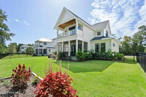 1933 Loblolly Landing Lane Wilmington NC 28411