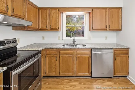 1983 Quail Ridge Road Greenville NC 27858