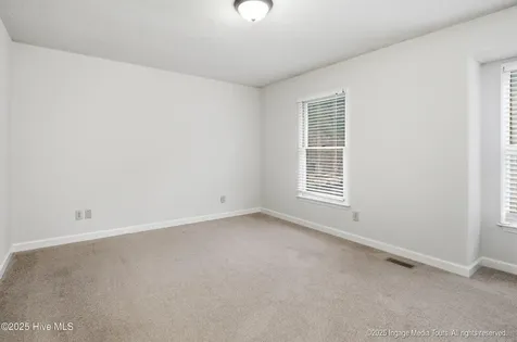 1983 Quail Ridge Road Greenville NC 27858