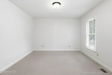 1983 Quail Ridge Road Greenville NC 27858