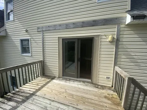 120 Perkins Lane Coinjock NC 27923