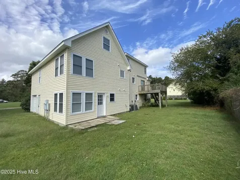120 Perkins Lane Coinjock NC 27923