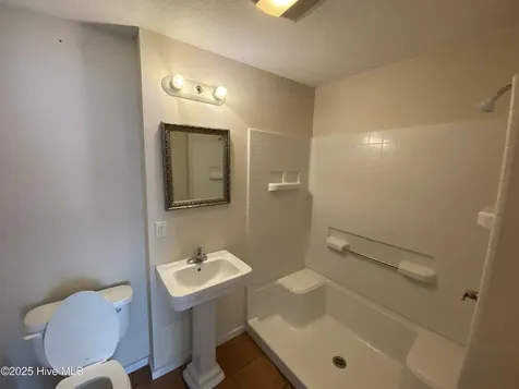 120 Perkins Lane Coinjock NC 27923