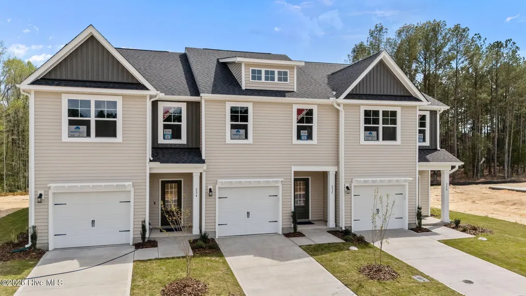 232 Elijah Way Vass NC 28394