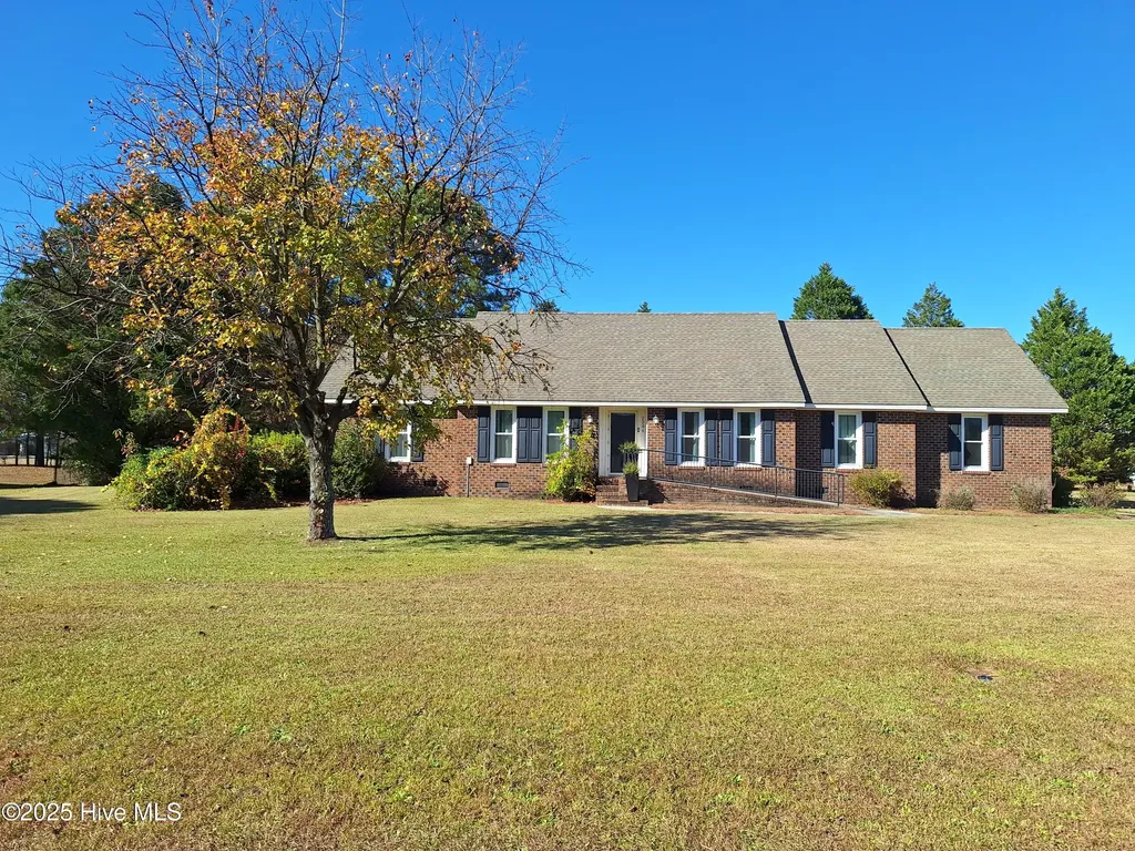 2206 Jane Drive Greenville NC 27858