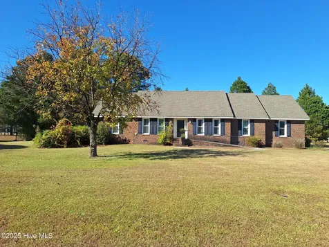 2206 Jane Drive Greenville NC 27858