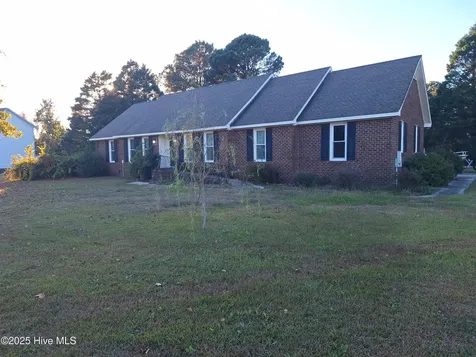 2206 Jane Drive Greenville NC 27858