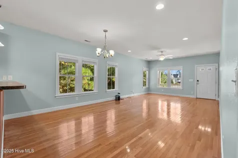 601 Viccars Lane Manteo NC 27954