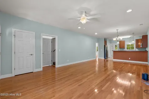 601 Viccars Lane Manteo NC 27954