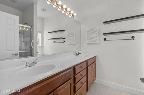 601 Viccars Lane Manteo NC 27954