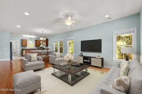 601 Viccars Lane Manteo NC 27954