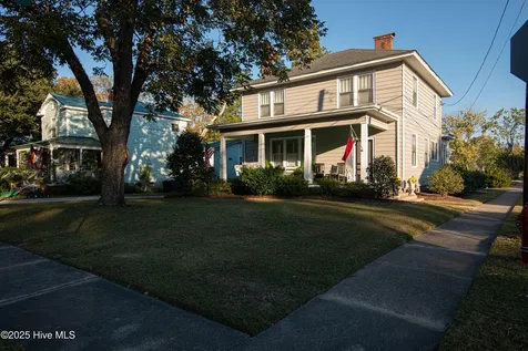 1101 N Market Street Washington NC 27889