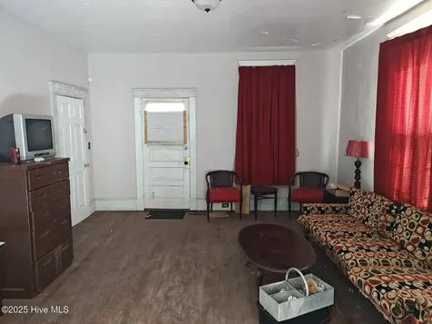 108 Church Street W Ahoskie NC 27910