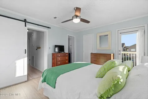 1004 S Carolina Beach Avenue Carolina Beach NC 28428